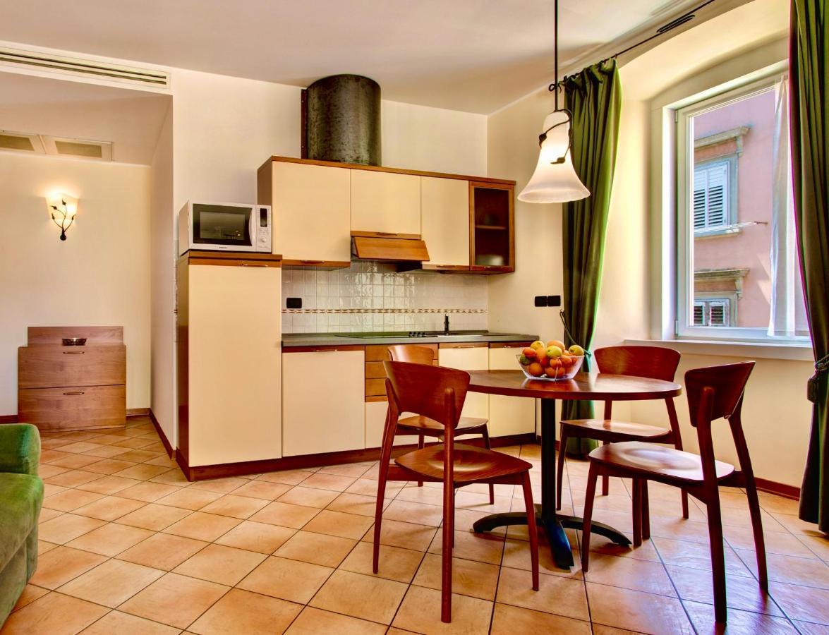 ترييستي Residence San Giusto المظهر الخارجي الصورة